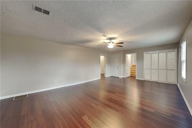 Photo - 629 Driftwood Dr