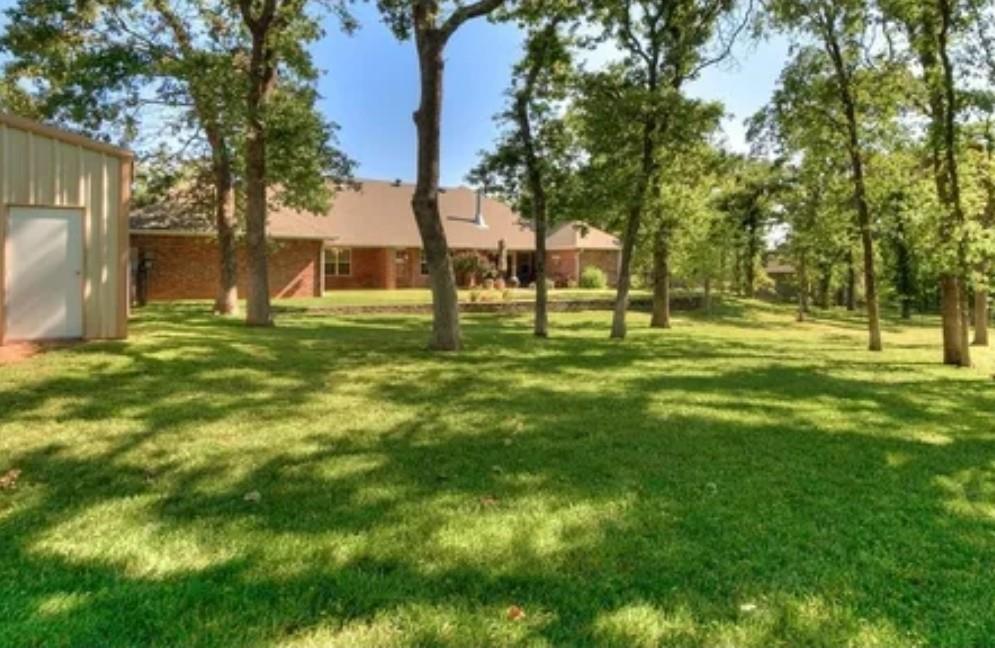 Photo - 1590 Deerwood Tr