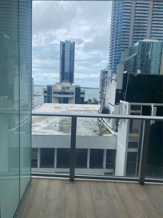 Building Photo - 1010 Brickell Ave Unit 1502