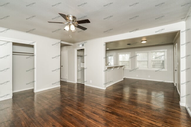 Photo - 7926 E 27th Ct