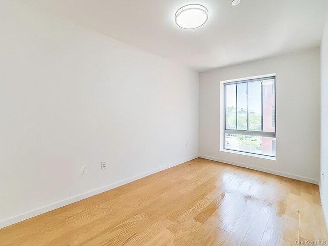 Photo - 42-29 Parsons Blvd Unidad 6B