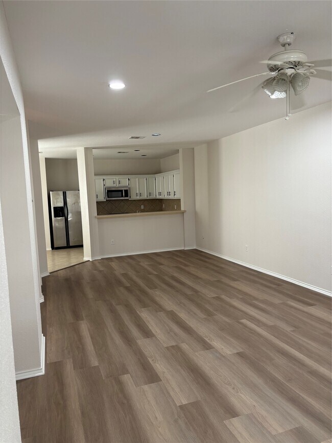 Photo - 1417 Paige St