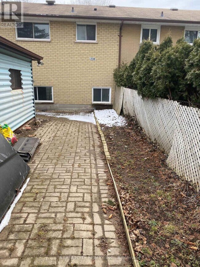 Photo - 238 Burnside Dr