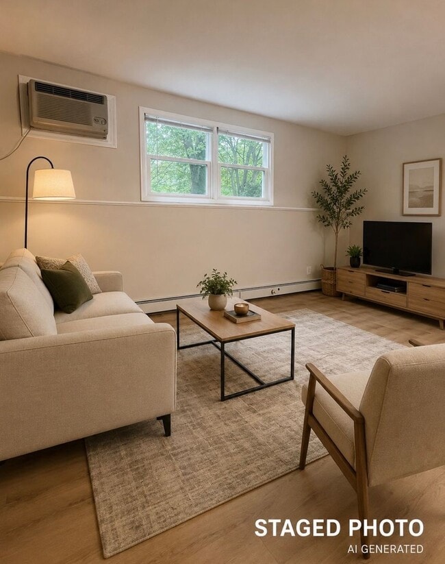 Photo - Parkway Apartments