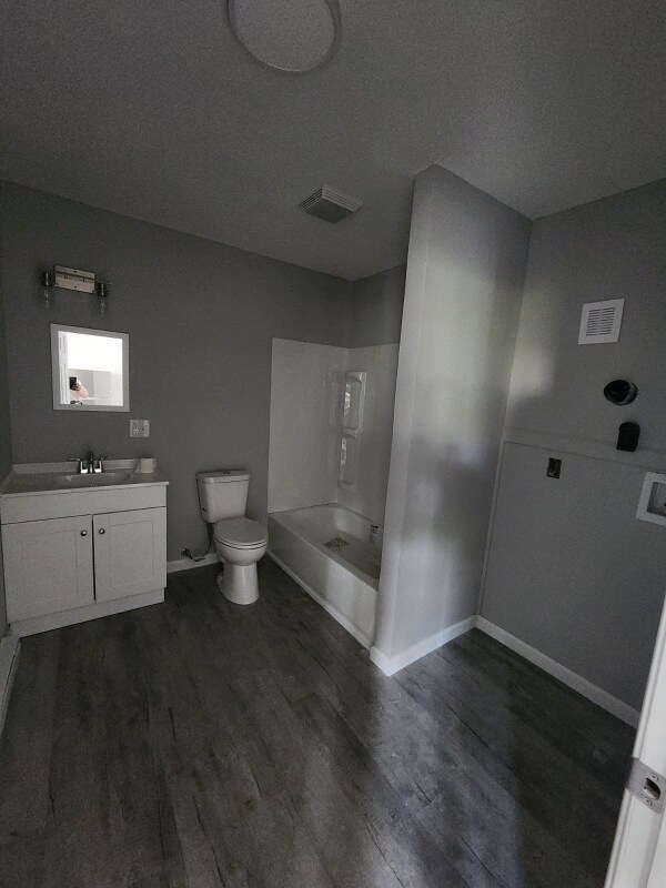 Photo - 128 Henderson St