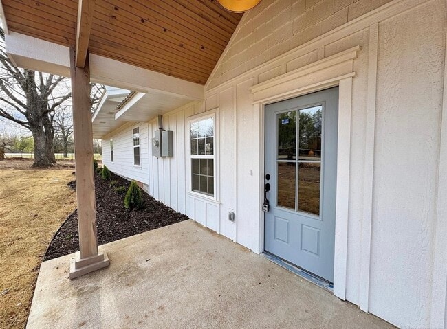 Building Photo - 17022 S 579 Rd Rental