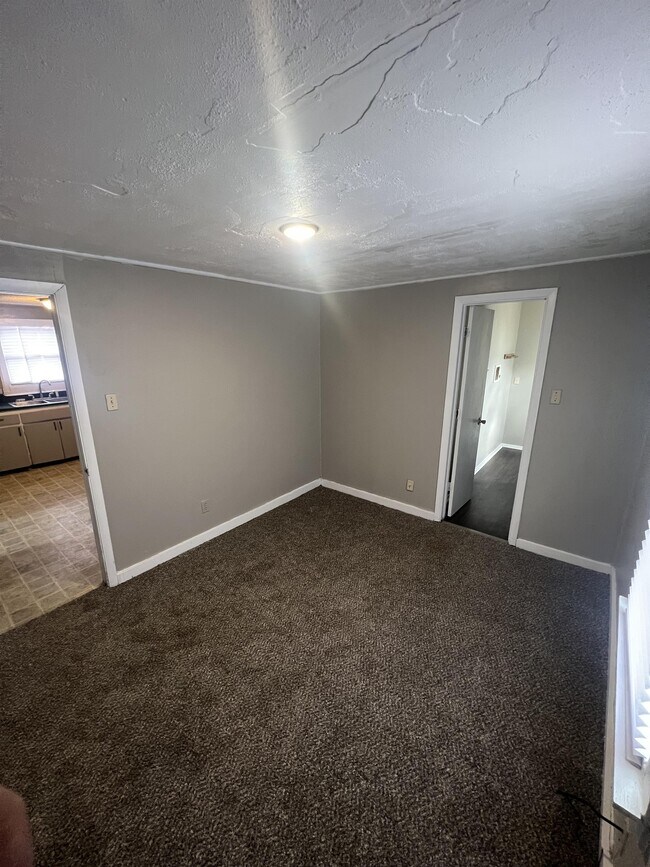 Photo - 306 N Western St