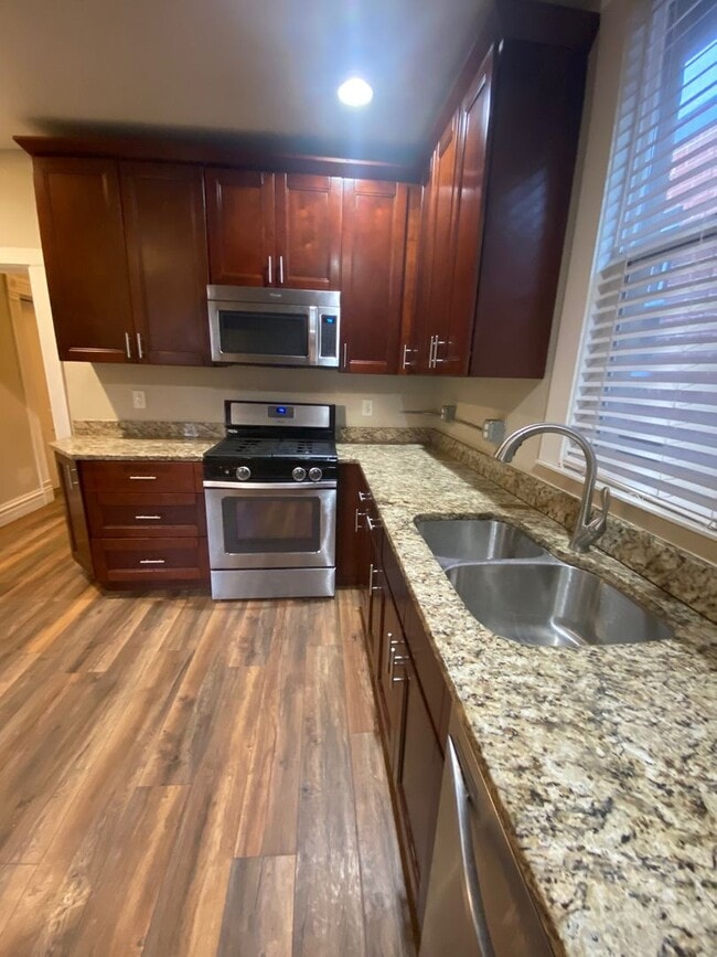 Building Photo - Beautiful Denver Home For Rent