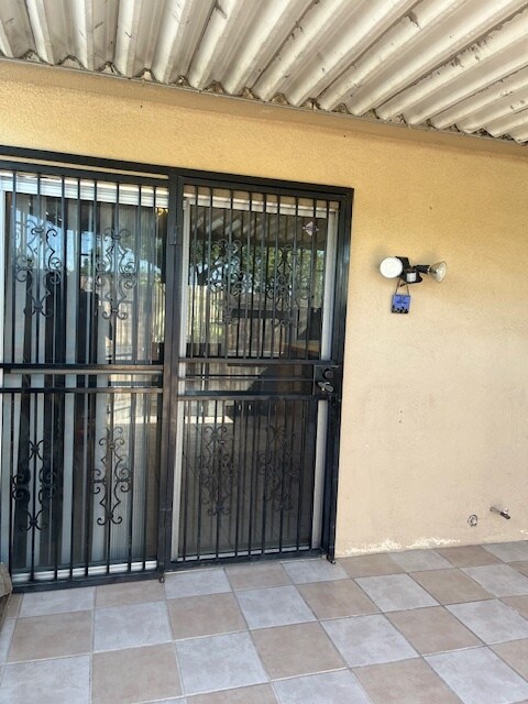 Photo - 5188 E Ashlan Ave Unidad 101