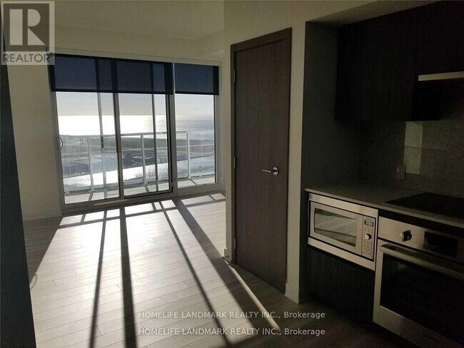 Photo - 17 Bathurst St Unité 3816