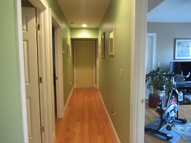 Photo - 2 New Gotham Rd Unidad 2