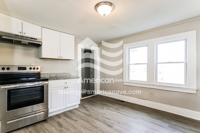Photo - 110 Albany St