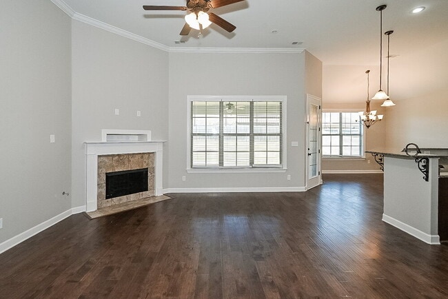 Photo - 40 Donna Lyn Dr