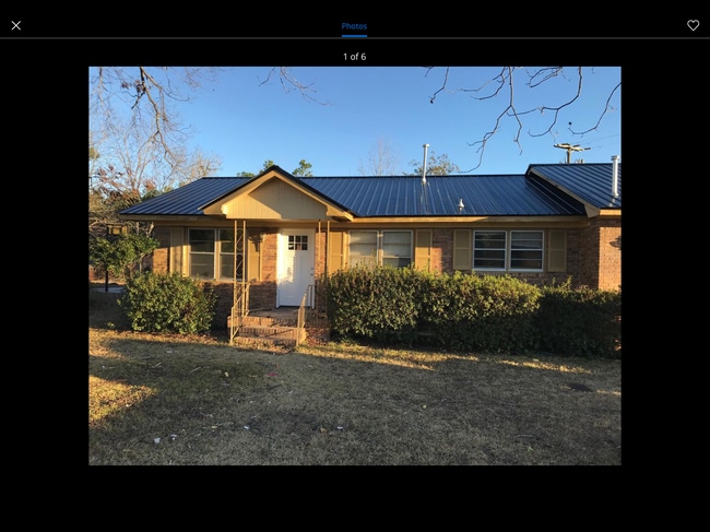 Building Photo - 1433 M.L.K. Jr Dr