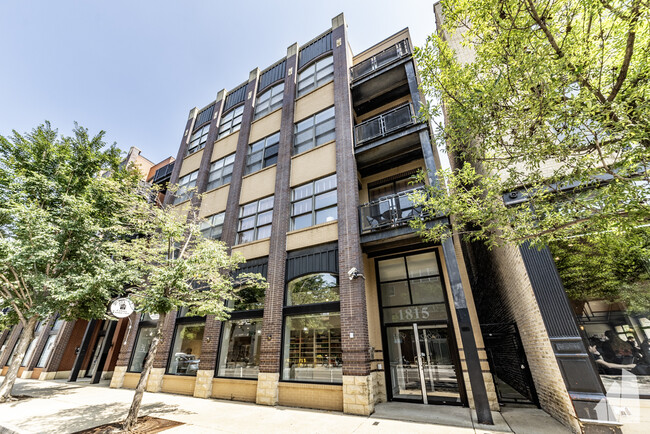 Photo - 1815 N Milwaukee Ave Condo Unit 201