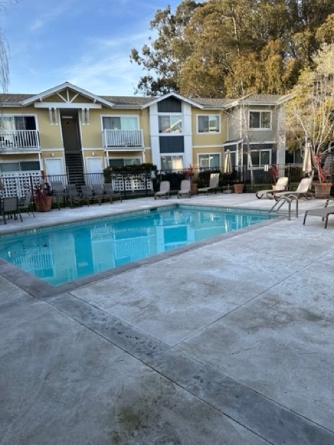 Building Photo - 755 14th Ave Unit 212