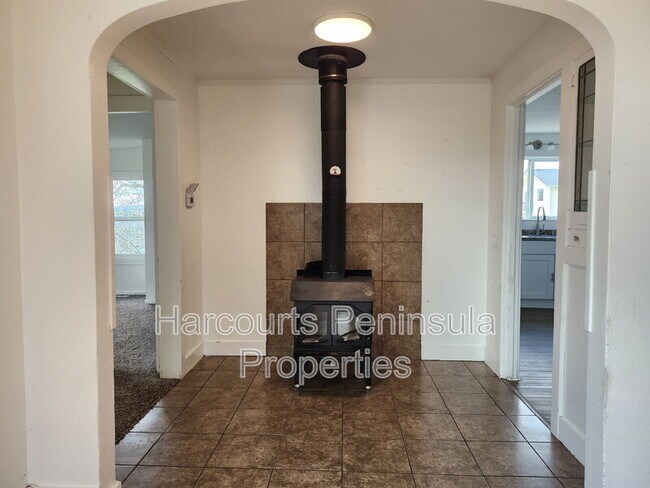 Photo - 1337 Ironsides Ave