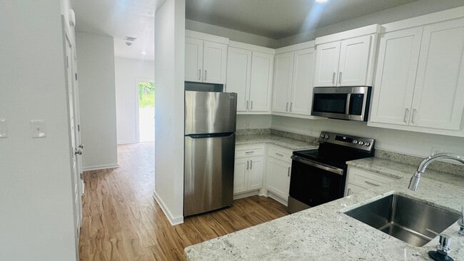 Photo - 1317 S Battery St Apartment Unit B