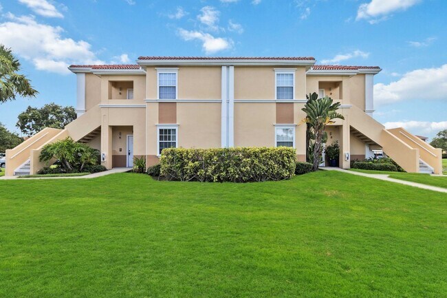 Photo - 2/2 condo available now at the Villagio for annual lease