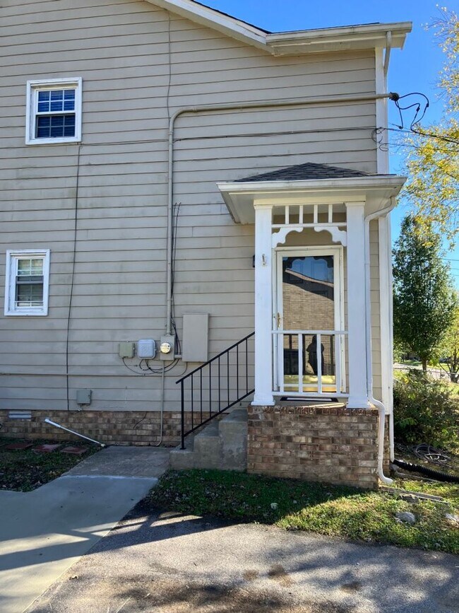 4731 Cascade Dr
