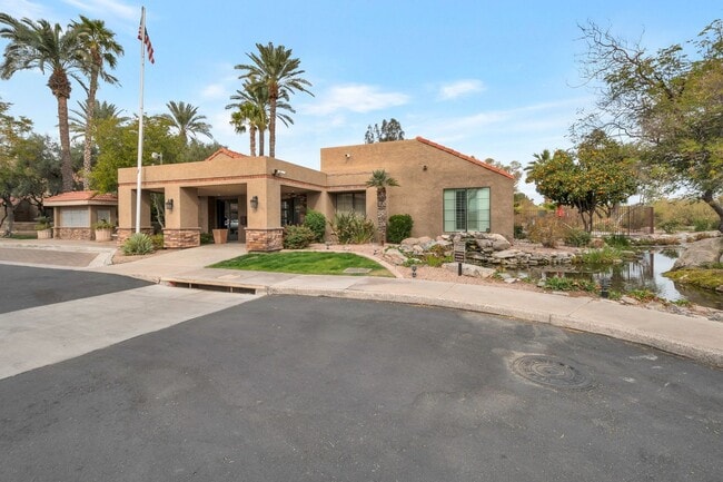 Photo - Stunning 2-bedroom, 2-bathroom house located in the desirable area of Scottsdale, AZ.