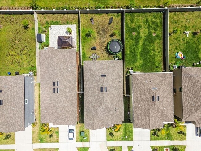 Photo - 9988 Branching Ship Trce