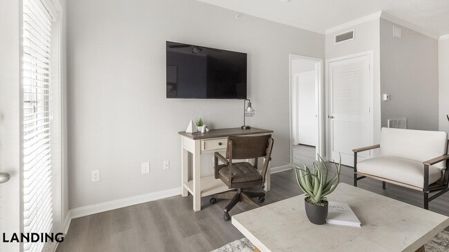 Photo - 9835 Fredericksburg Rd Unit 735