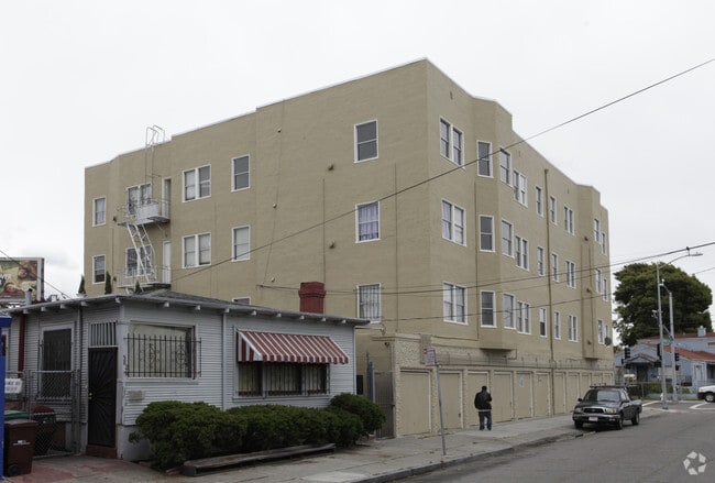 2451 Seminary Ave