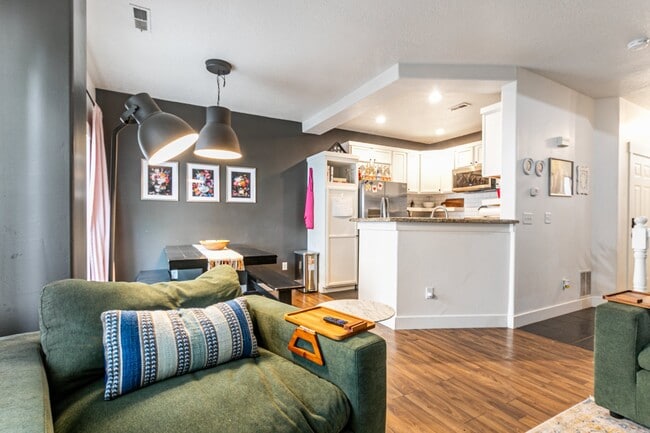 Photo - 14073 Chardonnay Way