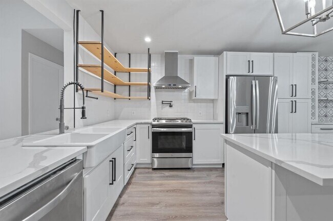 Photo - 609 Blackberry Dr