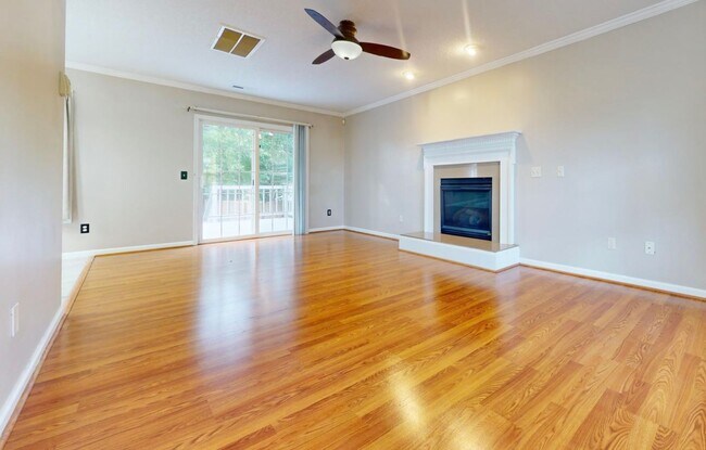 Photo - 10 Valley View Ct