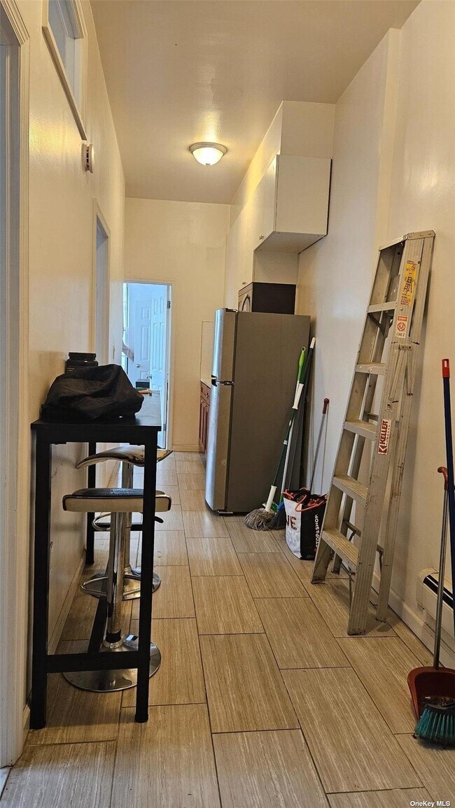 Photo - 164-18-164-77 77th Rd Unit 2 R