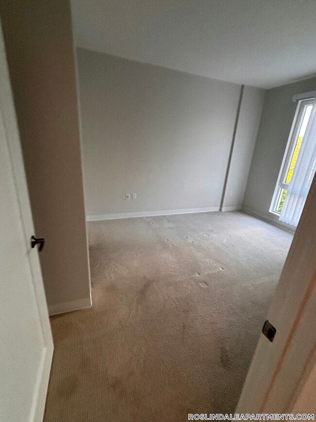 289 Walk Hill St Unit 325