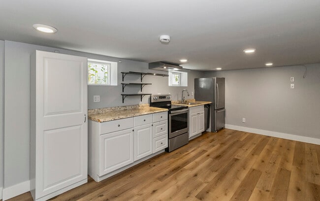 Photo - 4246 S Graham St