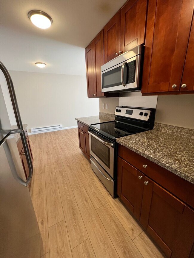 Photo - Secure Entry Downtown Living in the Heart of Everett Unit 03