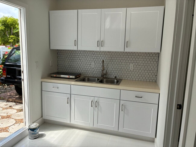 Photo - 19531 NW 58th Ave