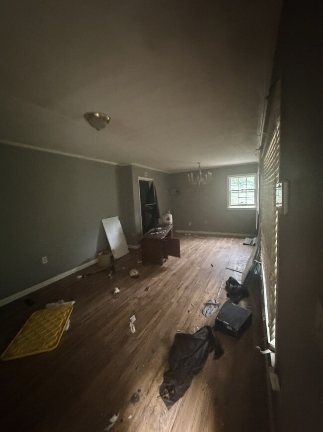 Photo - 368 Broadview St