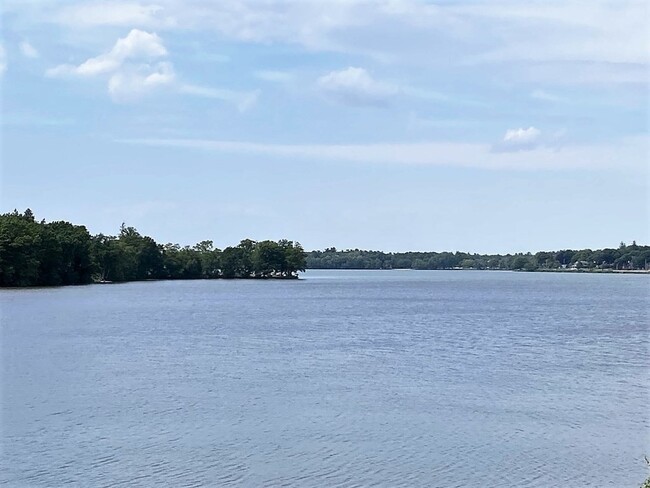 Photo - 24 Church St