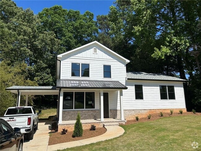 Building Photo - 169 Long Dr SW Rental