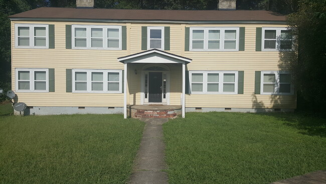 Building Photo - Colonial Unit 2 Rental