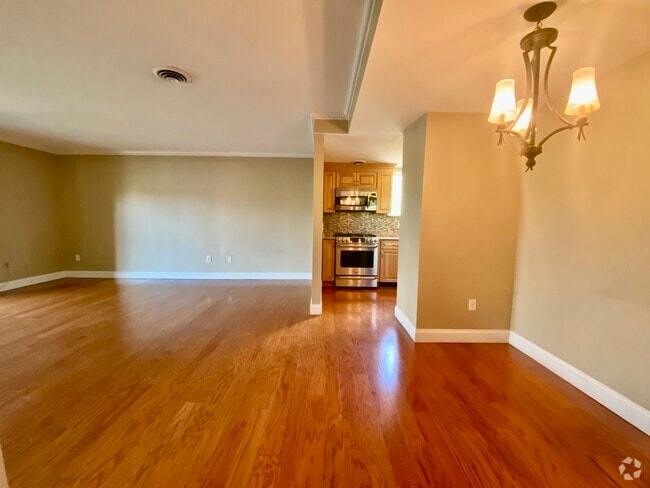Building Photo - 20 Stearns Rd Unit 54 Rental