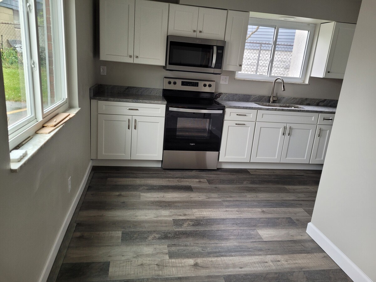 Photo - 7 Renshaw Ave Apartments Unit 1