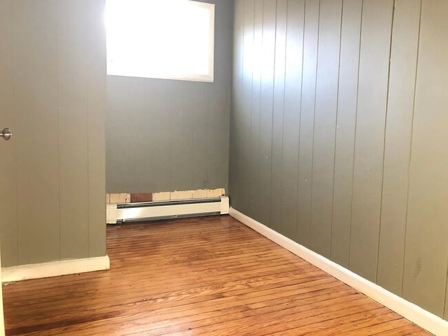 Photo - 122 Williams Ave Unit 1B