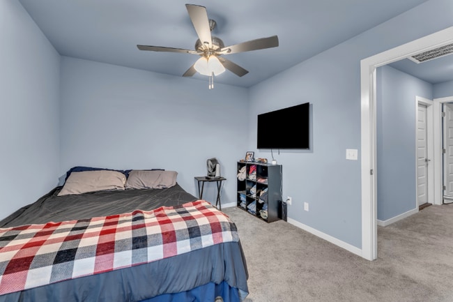 Photo - 899 N Rupple Rd