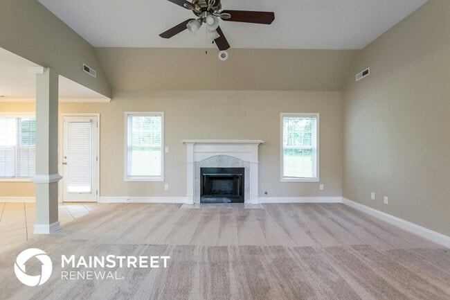 Photo - 1059 Olive Dr