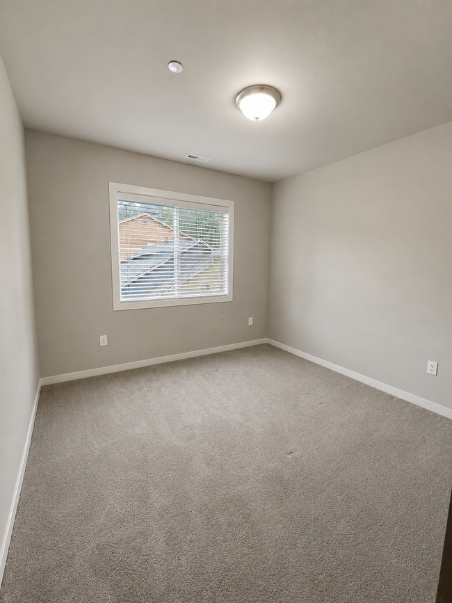 Photo - 14210 56th Ave S Unit Apartment