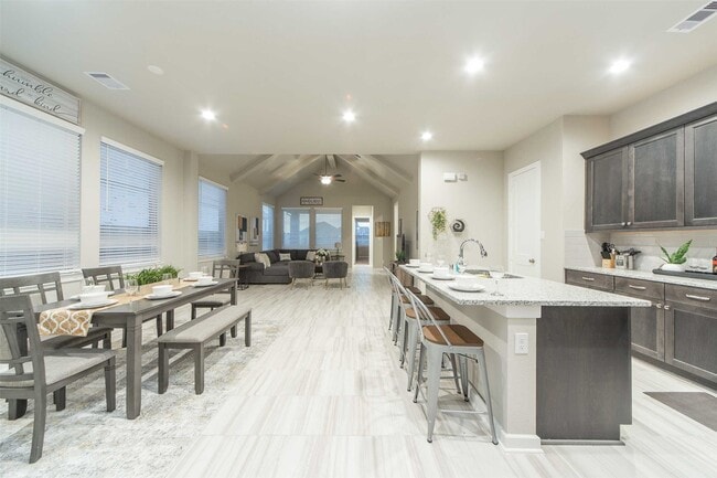 Photo - 8719 Fox Trail Dr