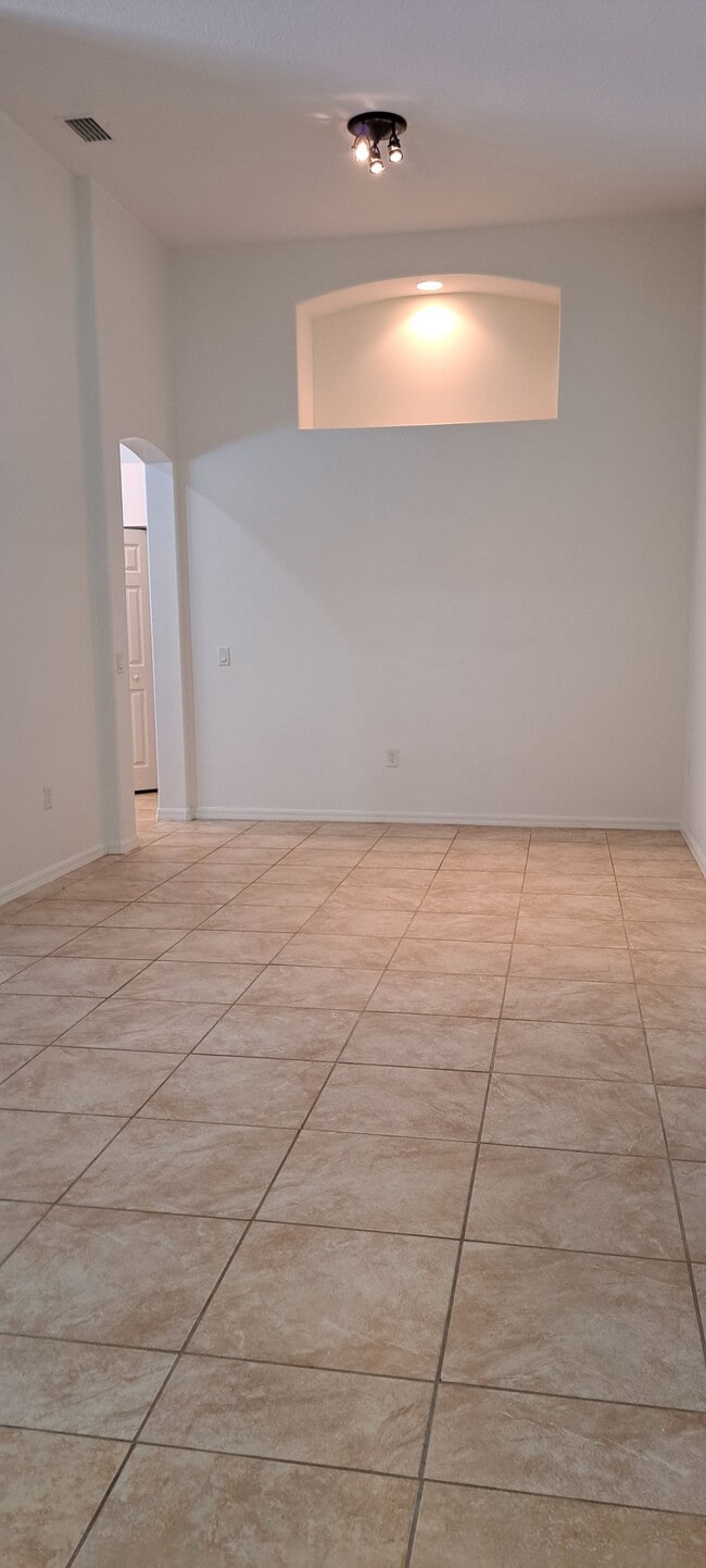 Photo - 1117 Sexton Rd SW