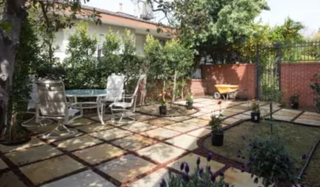Private Garden