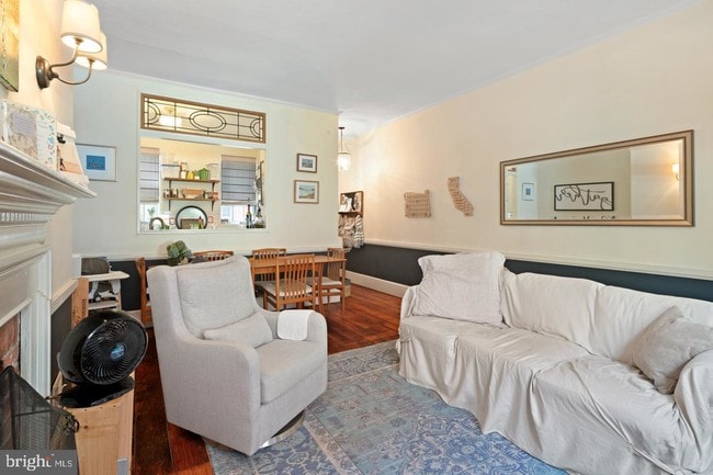 Photo - 1245 Lombard St